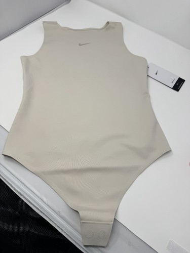Nike women form - nike, women's